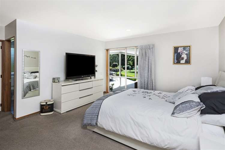 49 Clothiers Road Swannanoa_12