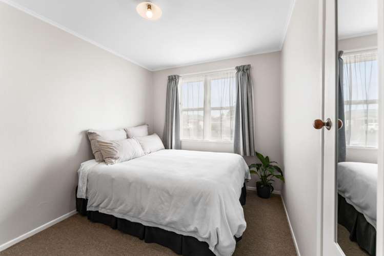 4 Lyndon Place Manurewa_10