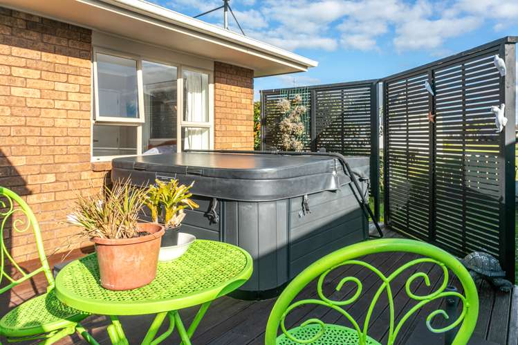 8 Garden Grove Tairua_12