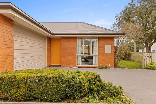 Modern Front Standalone Townhouse