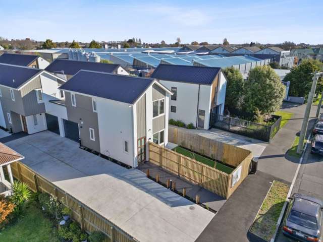 1/61 Waltham Road Sydenham_1