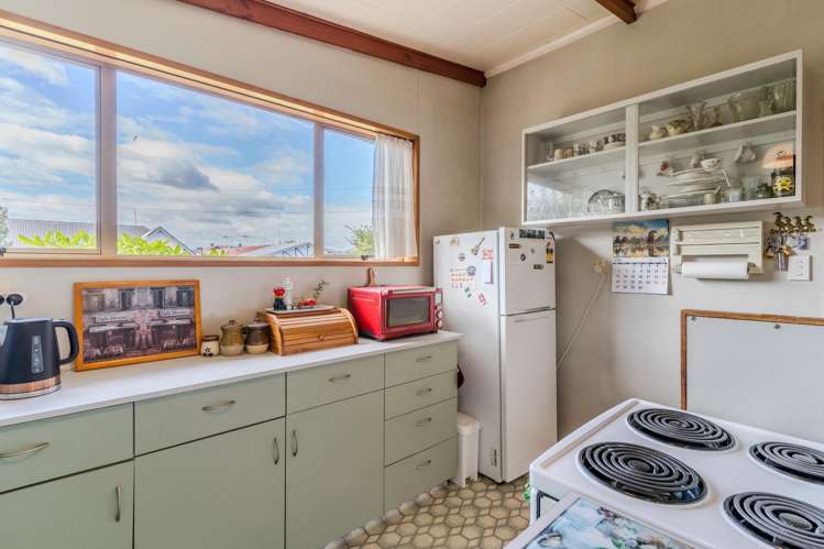 15B Baker Street Caversham_9