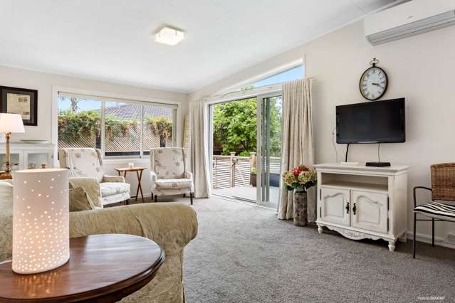 2/3 John Downs Drive Browns Bay_1