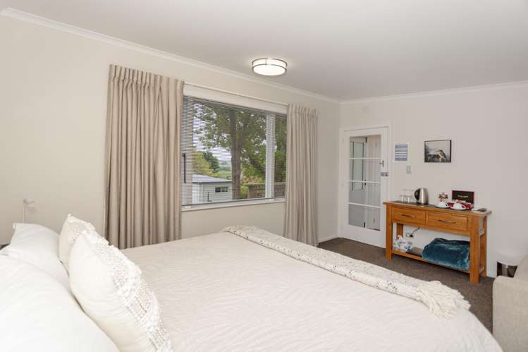 33 Wellington Street Enfield_30