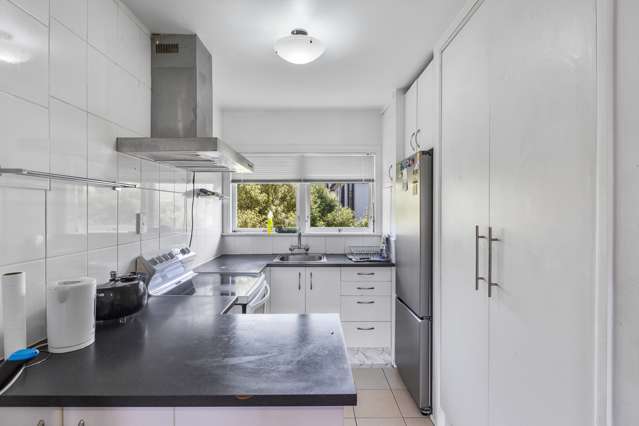 6/11 Tawera Road Greenlane_4