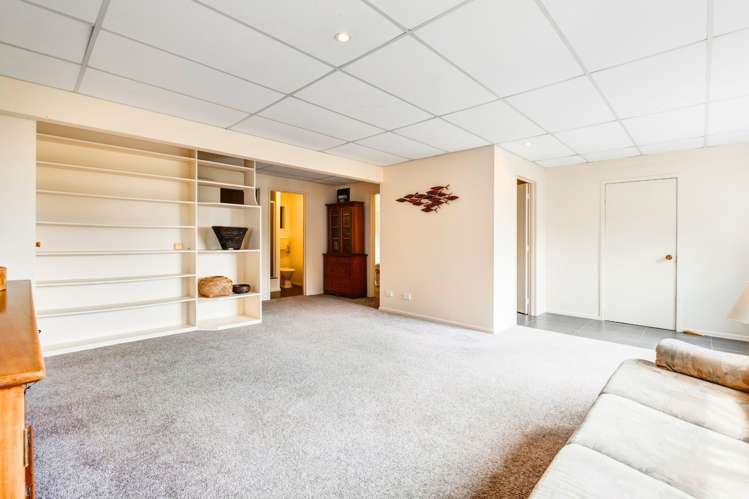 10 Chelverton Terrace Red Beach_22