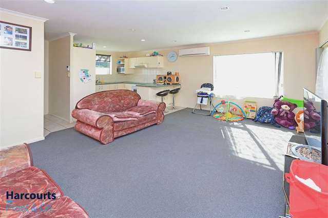 34 Castlefinn Drive Manurewa_2