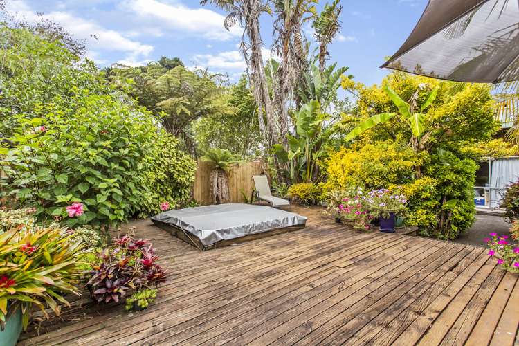 3203 Great North Road New Lynn_9