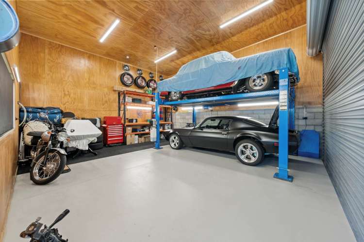 17 Wainoni Heights Greenhithe_25