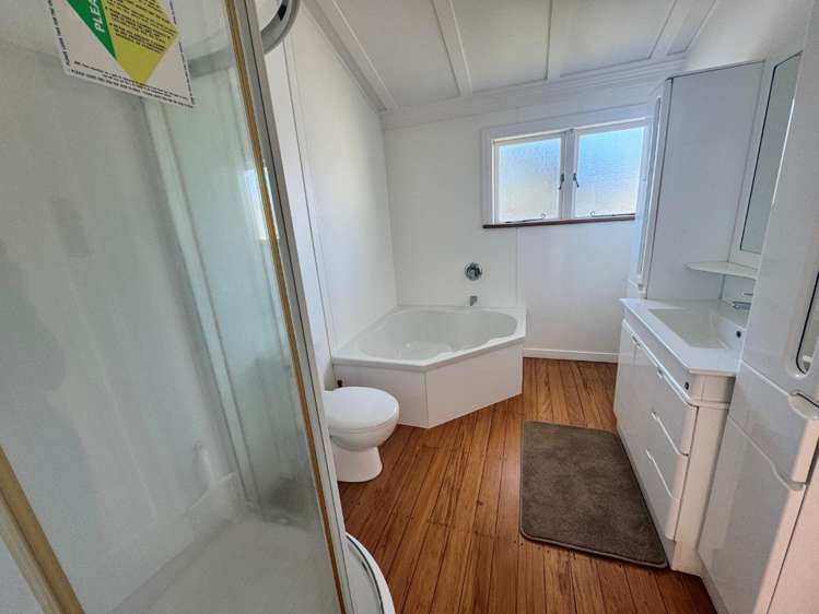 4A Rewiti Ave Takapuna_8