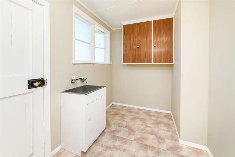 31 Follett Street Marton_12