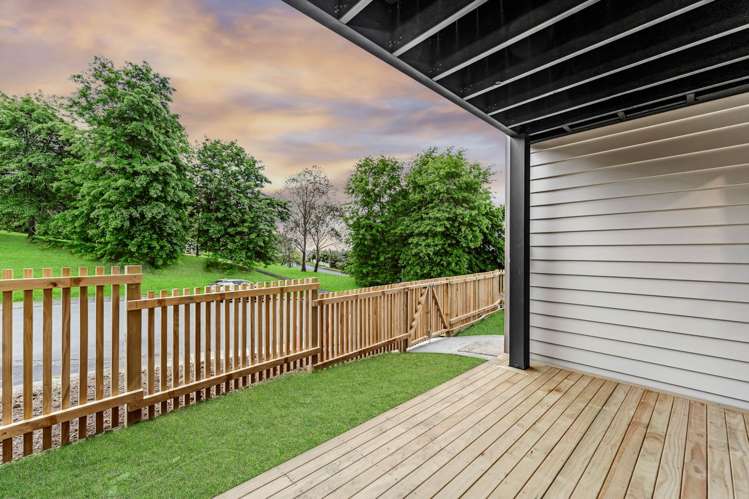 24B Zingaro Place Massey_12