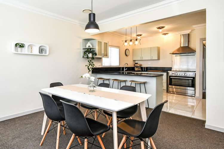 123 Falls Road Hunua_13