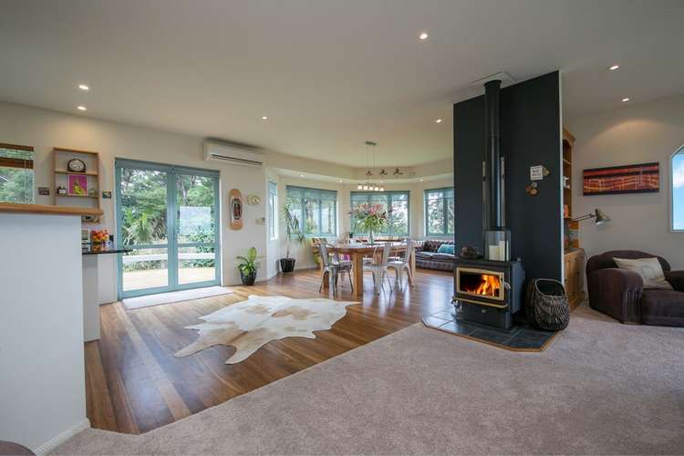 23 Sandys Parade Laingholm_6