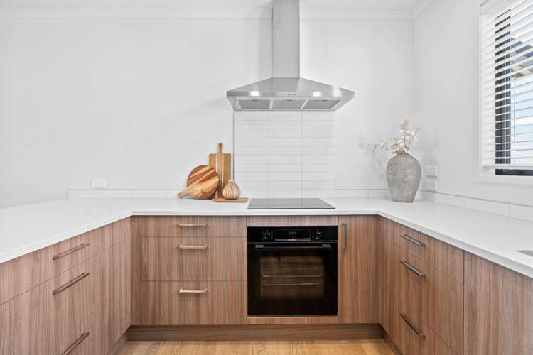 3/6 Ruakiwi Road Hamilton Lake_2