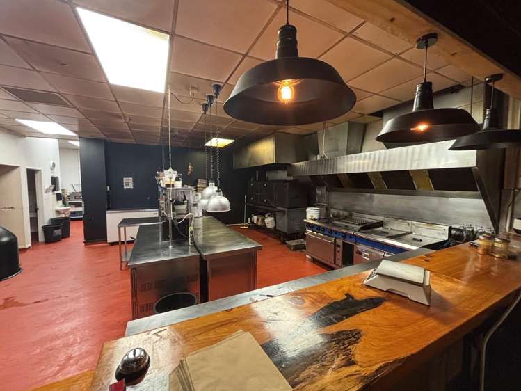 Ground floor, 17 Johnsonville Road Johnsonville_7