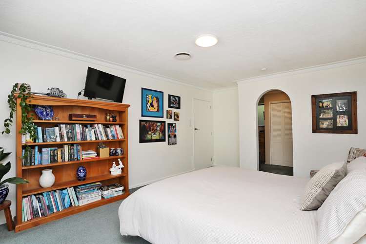 75 Oreti Road Otatara_17