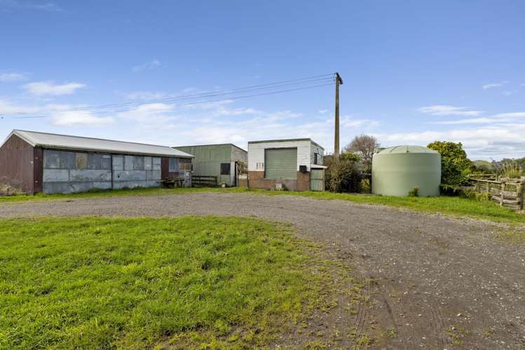 0n Whakamara Road Manutahi_1