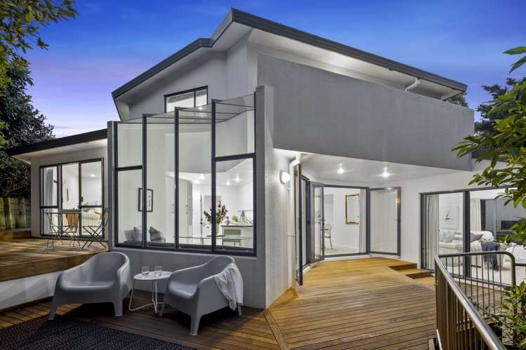 2/15 Wernham Place Northcote_15