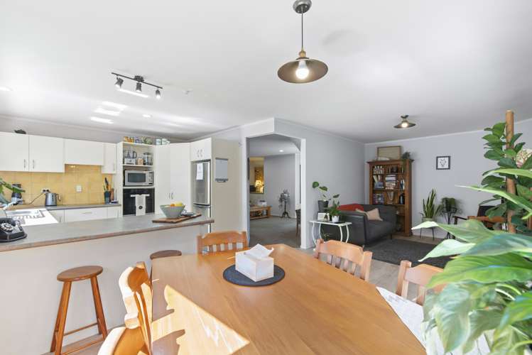 70 Tawavale Street Pukehangi_6