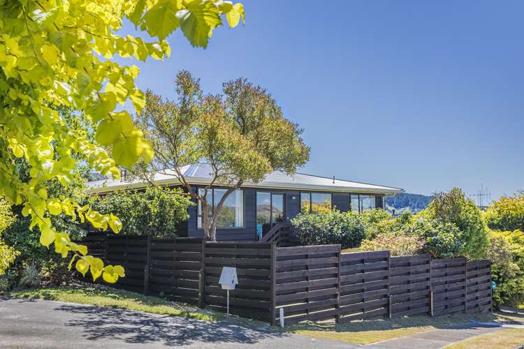 19 Greyfriars Crescent Tawa_28