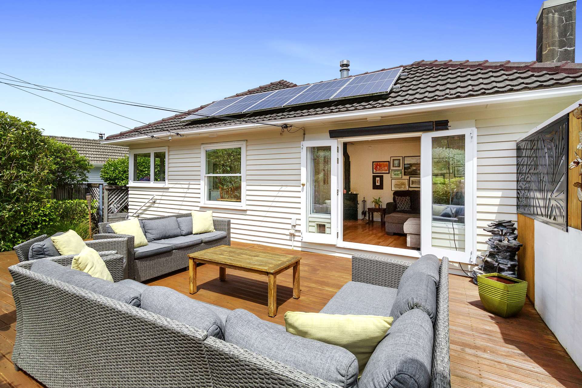 37 Lees Grove Wainuiomata_0