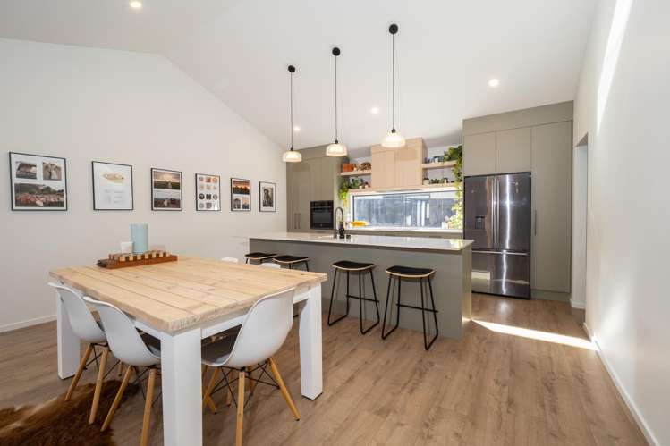 9 Redhaven Rise Netherby_12