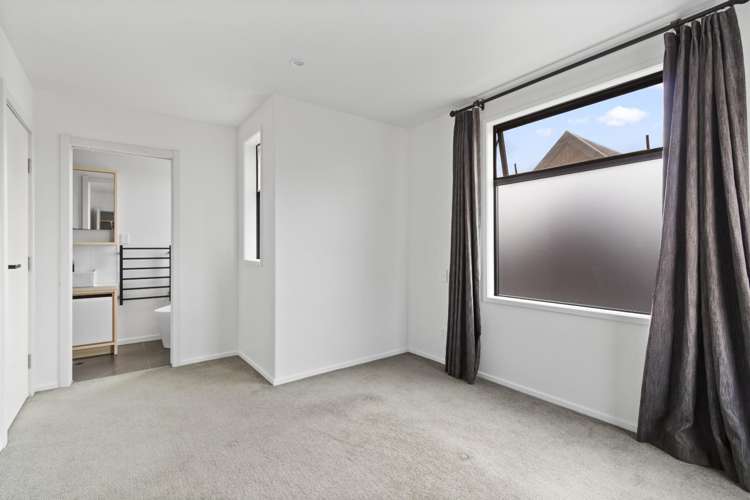 2/36 Blackburn Street 1067_9