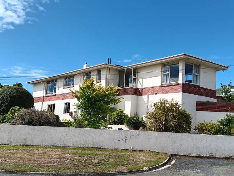 2 Athol Place Balclutha_20