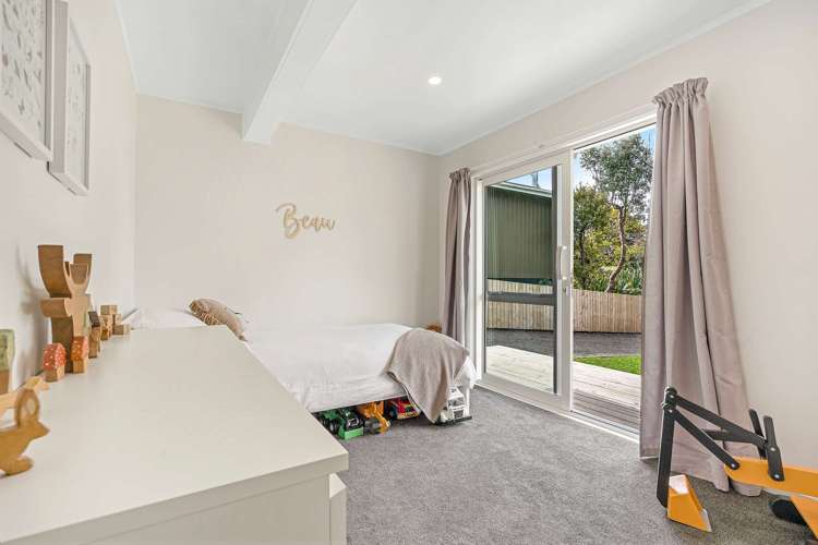 8 James McLeod Road Shelly Beach Helensville_10