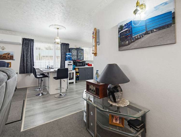 26 East Road_4