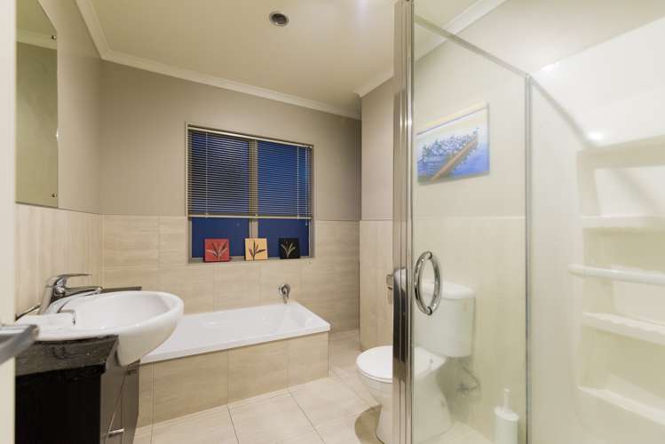 135 Baverstock Road Flat Bush_23