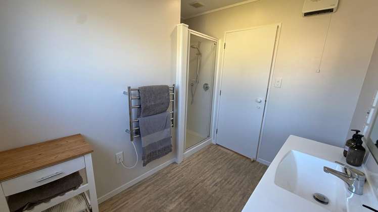 112A The Circle Manly_8