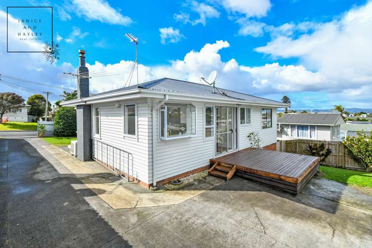 49 Beaumonts Way Manurewa_11