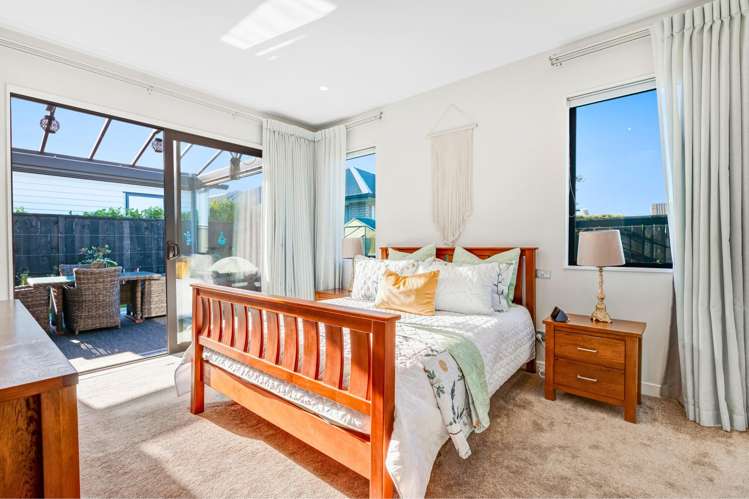 4 Spark Road Wainui_15