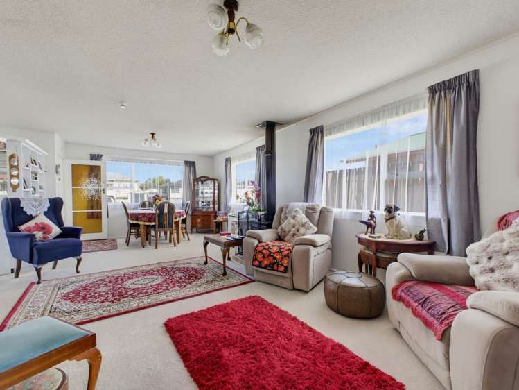 84A Broadway Stratford_10