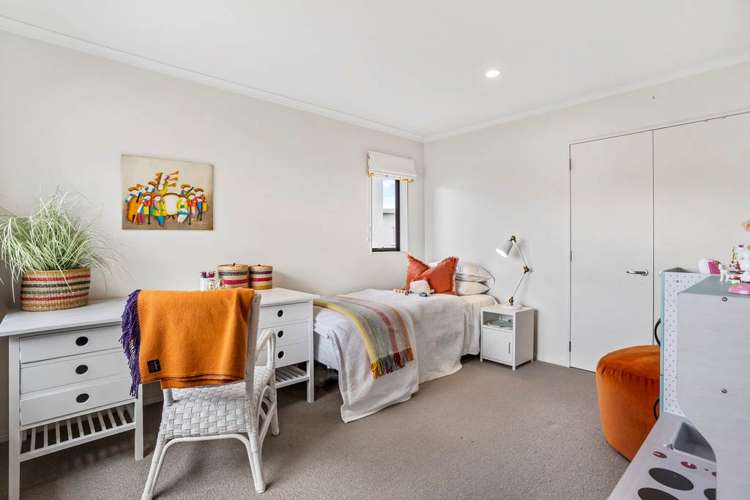 77 Searle Street Stonefields_12