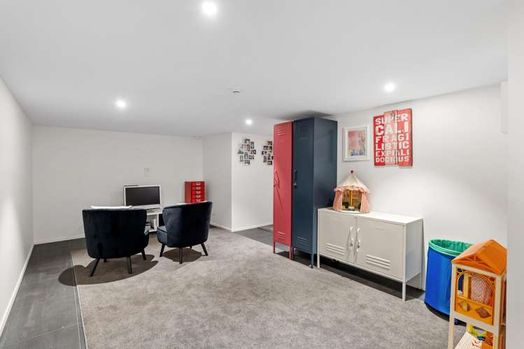 7 Helmores Lane Merivale_35