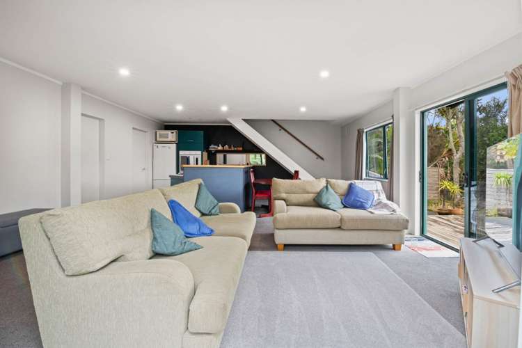 820 North Road Clevedon_15