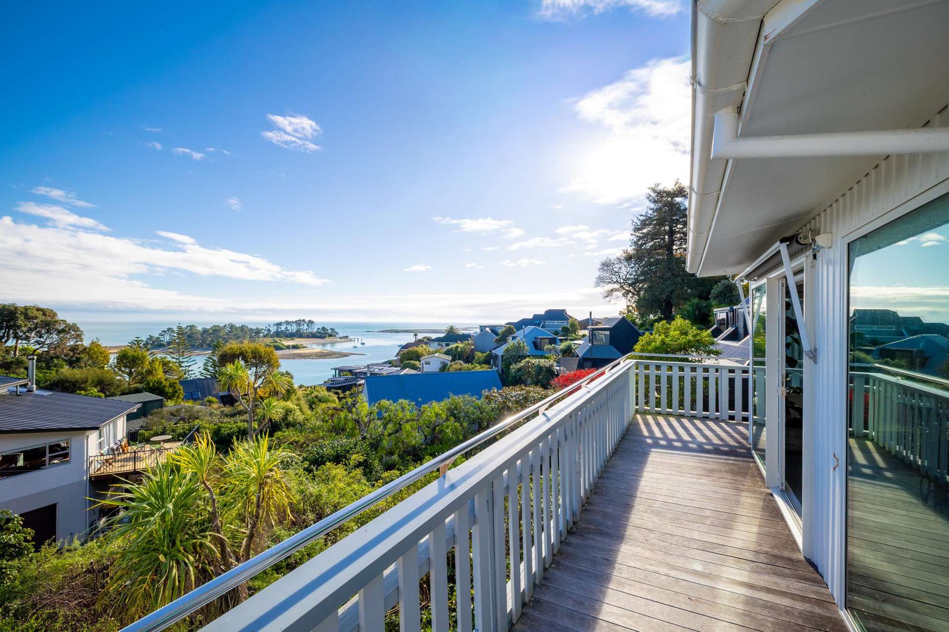 2/4 The Cliffs Britannia Heights_0