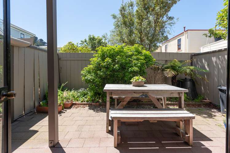 8 George Street Thorndon_2