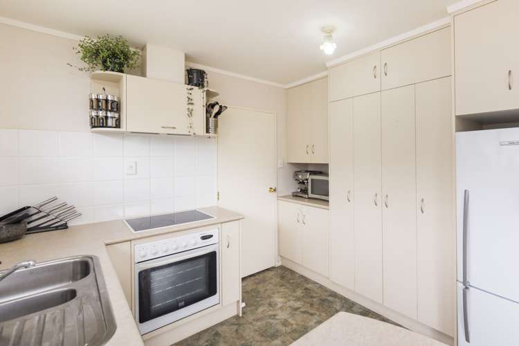 24 Logan Way Kelvin Grove_8