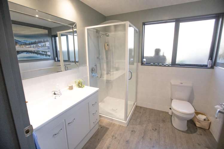 59 James Drive Diamond Harbour_24