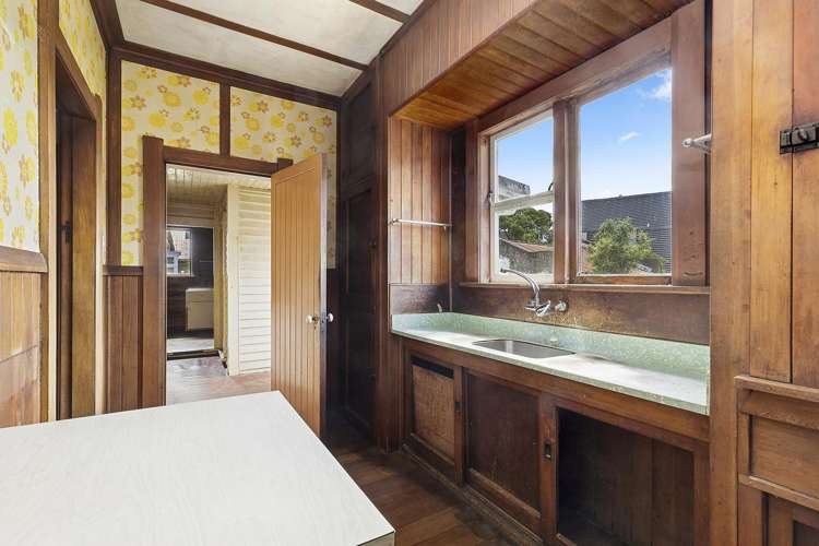 73 Coutts Street Kilbirnie_16