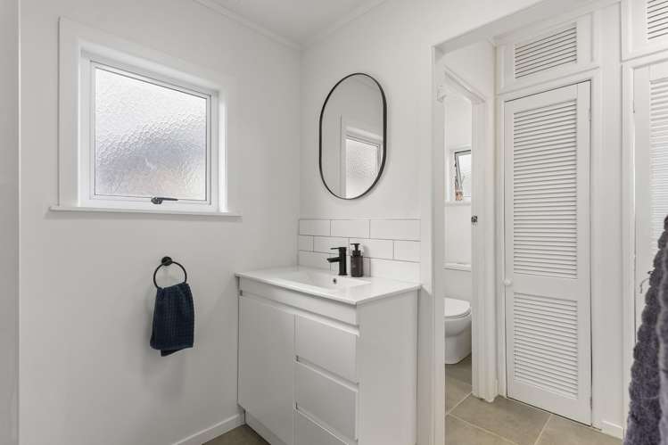 2/49 Waterloo Street Howick_16