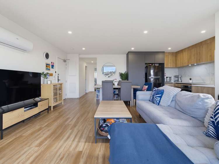 104/5 Dishys road Flat Bush_11