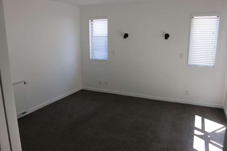 9 Sargeson Way Kaiwharawhara_5