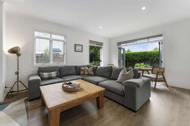 9 Trecarne Street Karaka_6