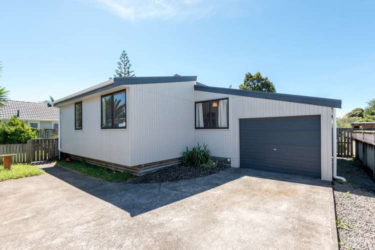 1/52 Neil Avenue Te Atatu Peninsula_9
