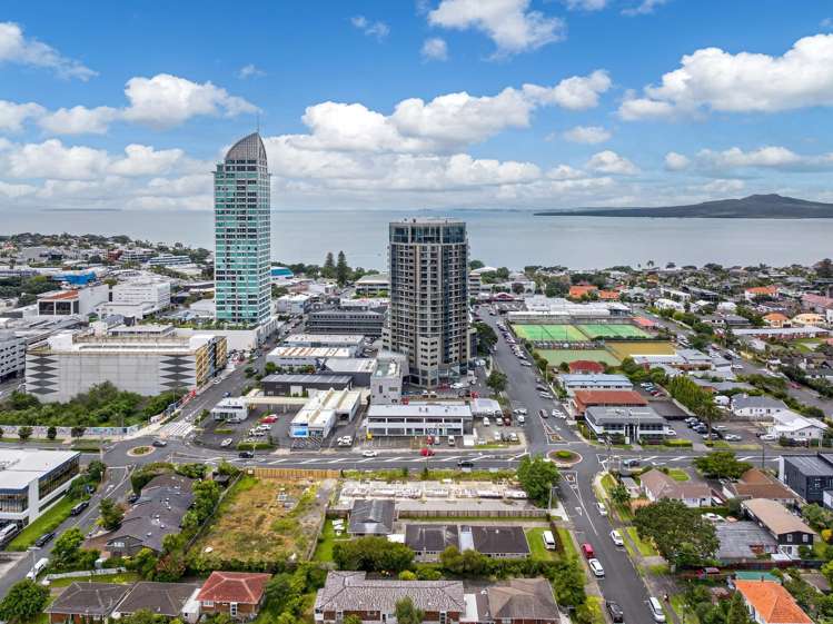 1/19 Byron Avenue Takapuna_21